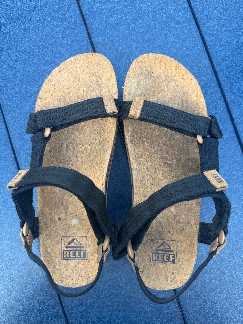 REEF Women's Black Strappy Cork Platform Sandals, size 8 - Picture 2 of 8